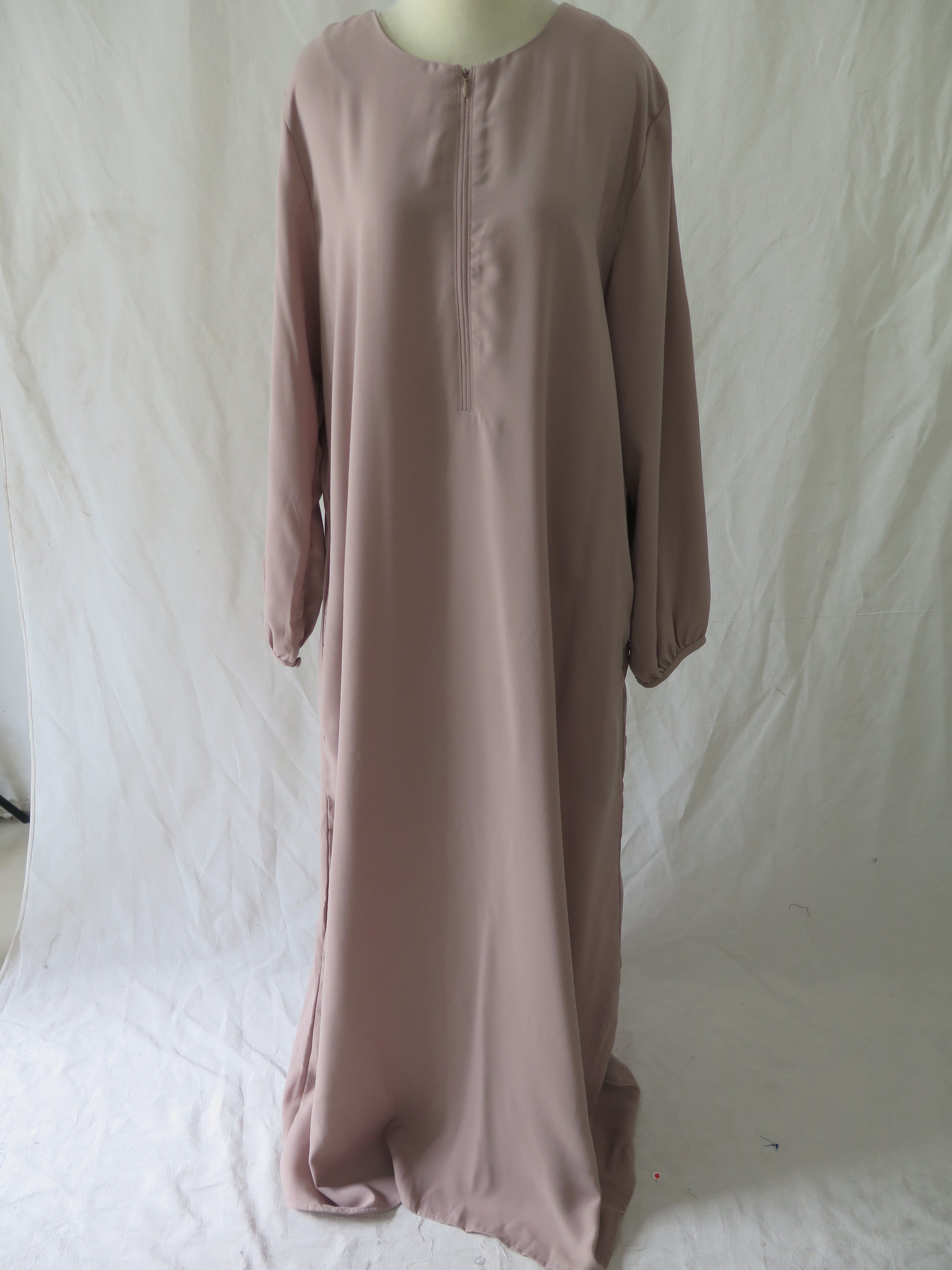 [DEFECT] Basic Sada Taupe L