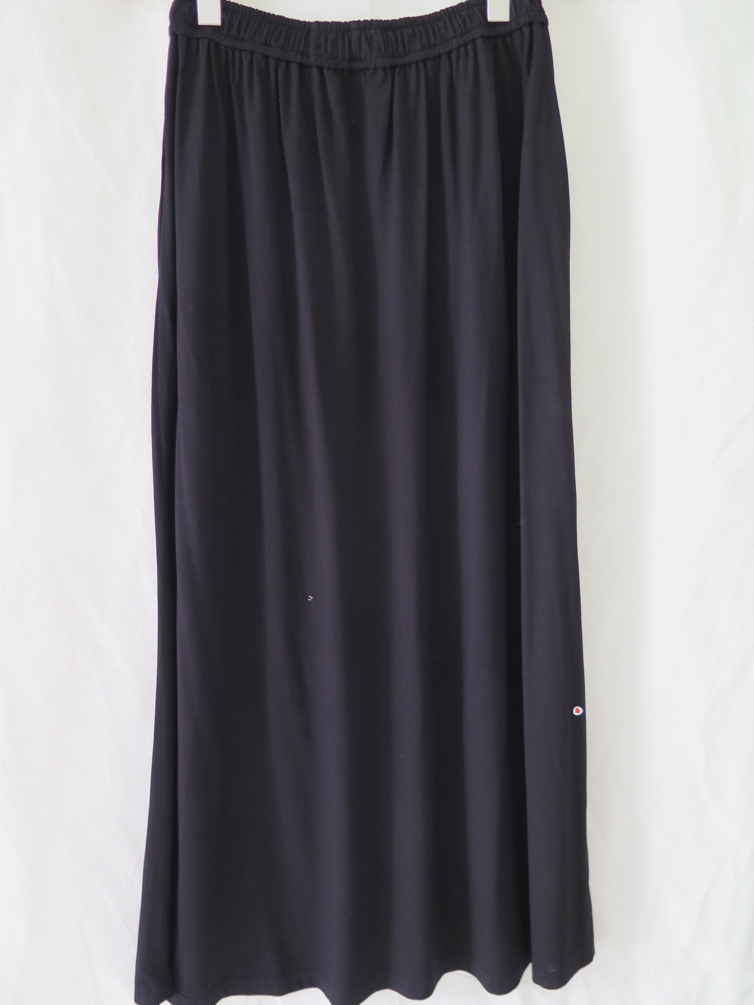 [DEFECT] Black Indira Skirt L