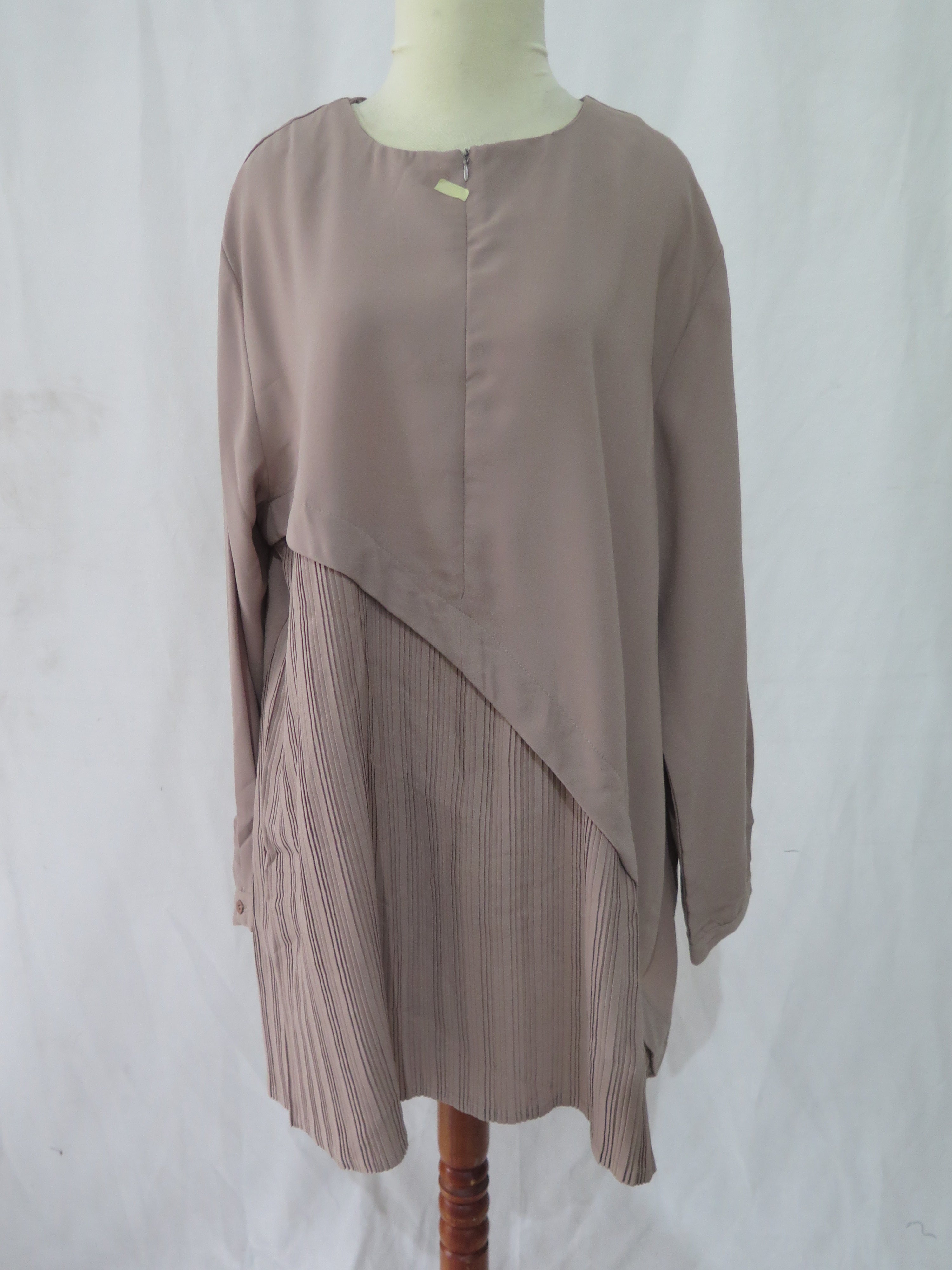 [DEFECT] Taupe Tiras XL