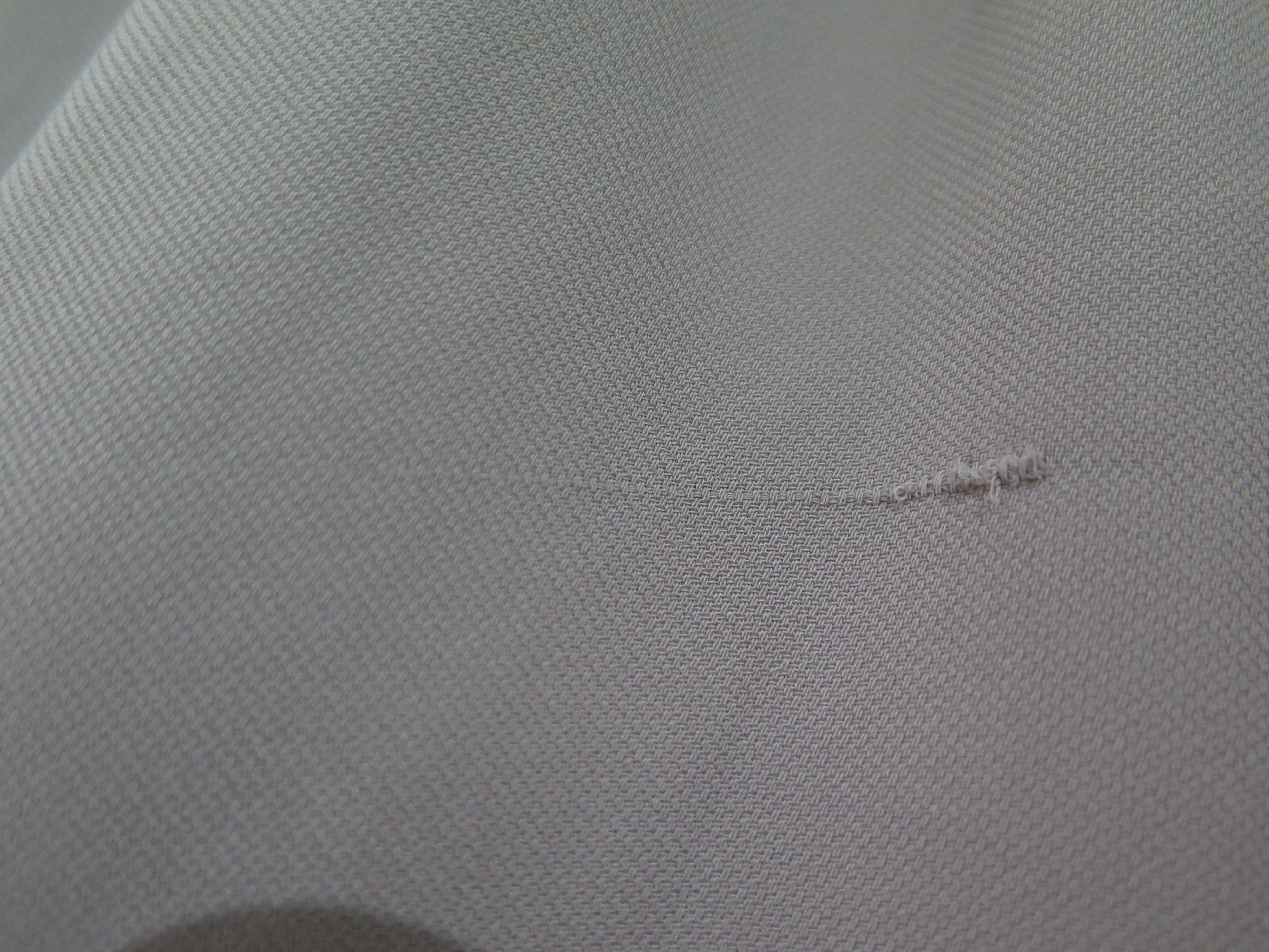 [DEFECT] Grey Sahara L