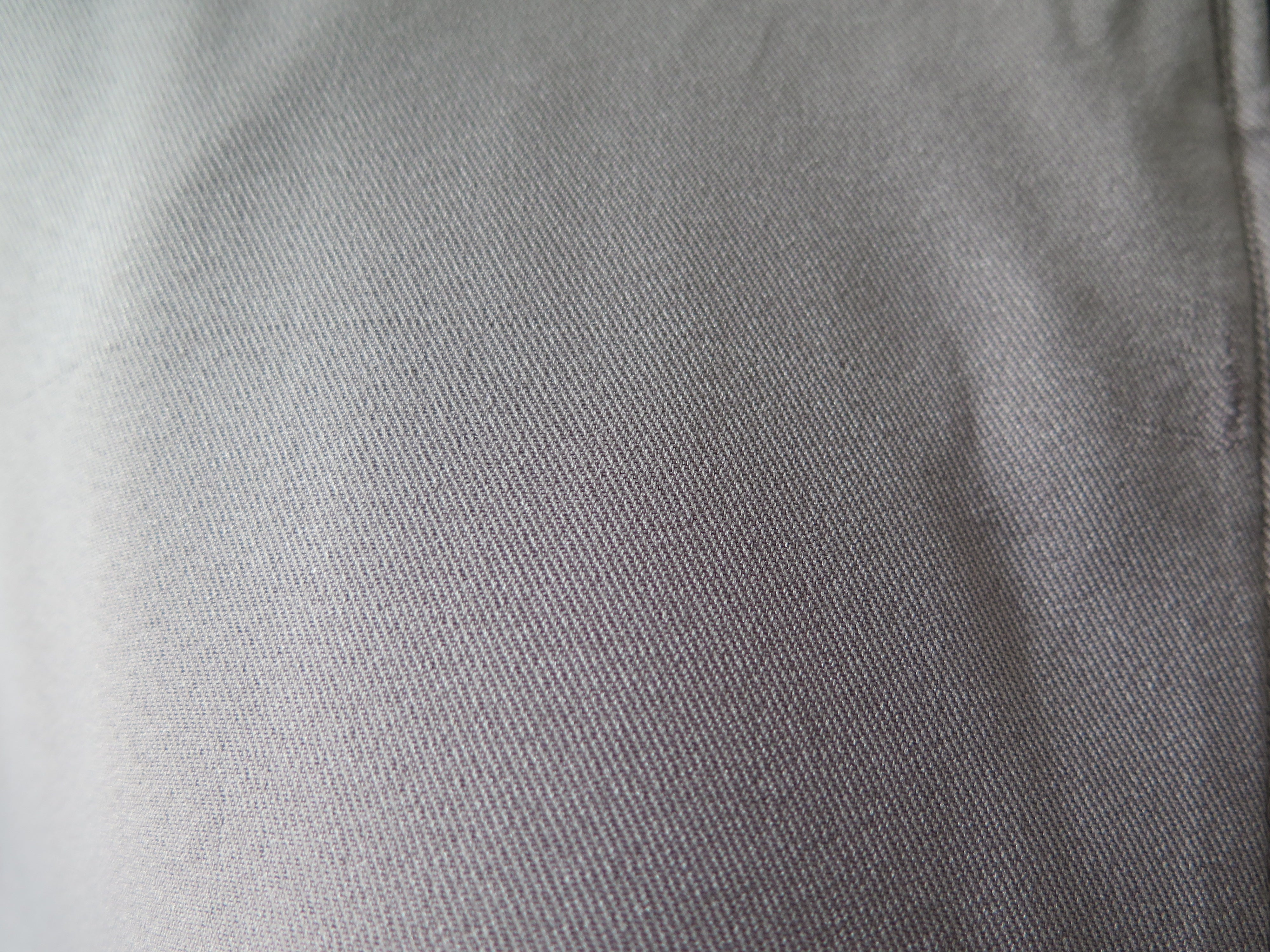 [DEFECT] Dark Taupe Arraya M