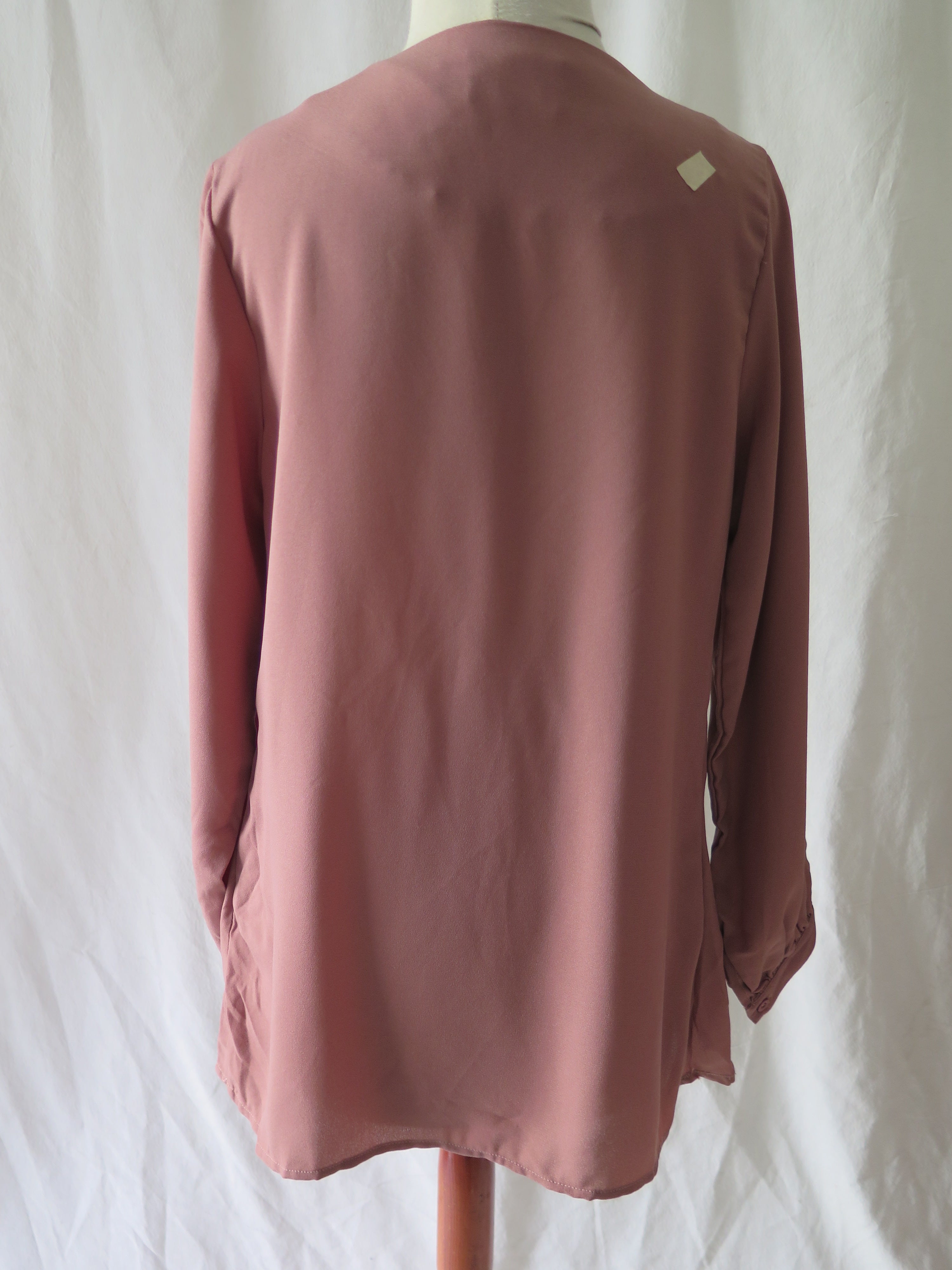 [DEFECT] Redbud Kamila Top XS