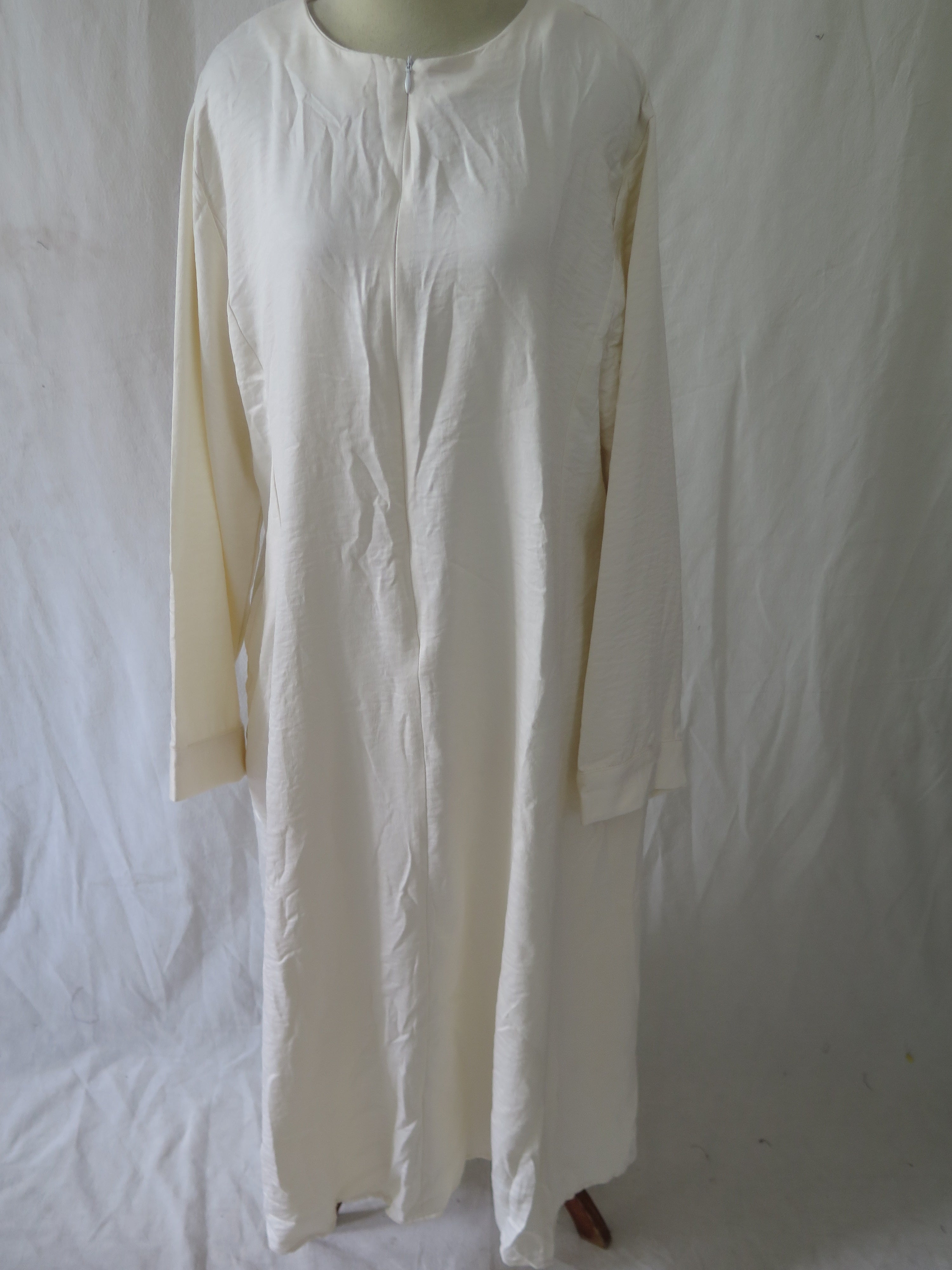 [DEFECT] Beige Harsana XL