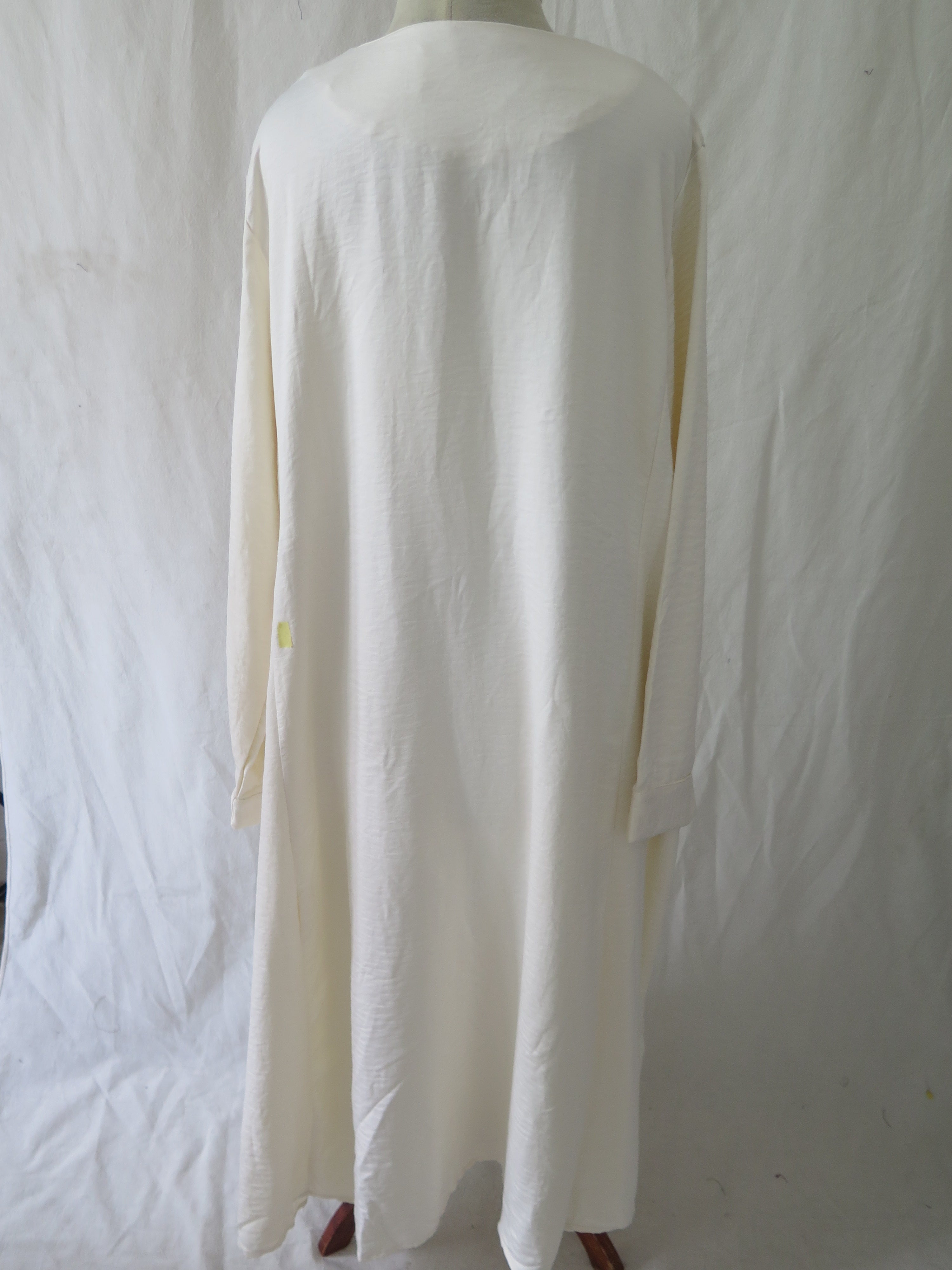 [DEFECT] Beige Harsana XL