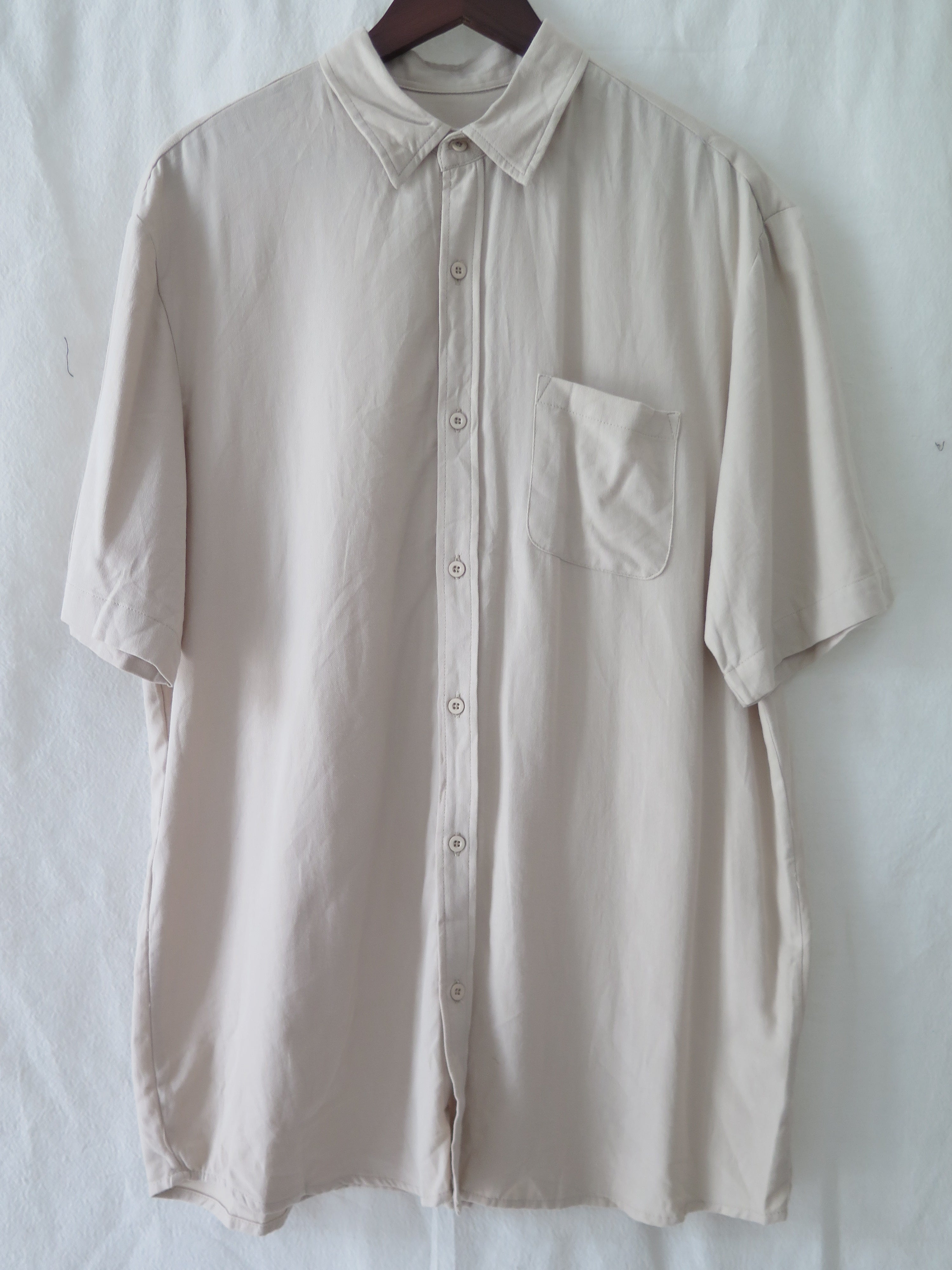 [DEFECT] Ecru Wijaya XL