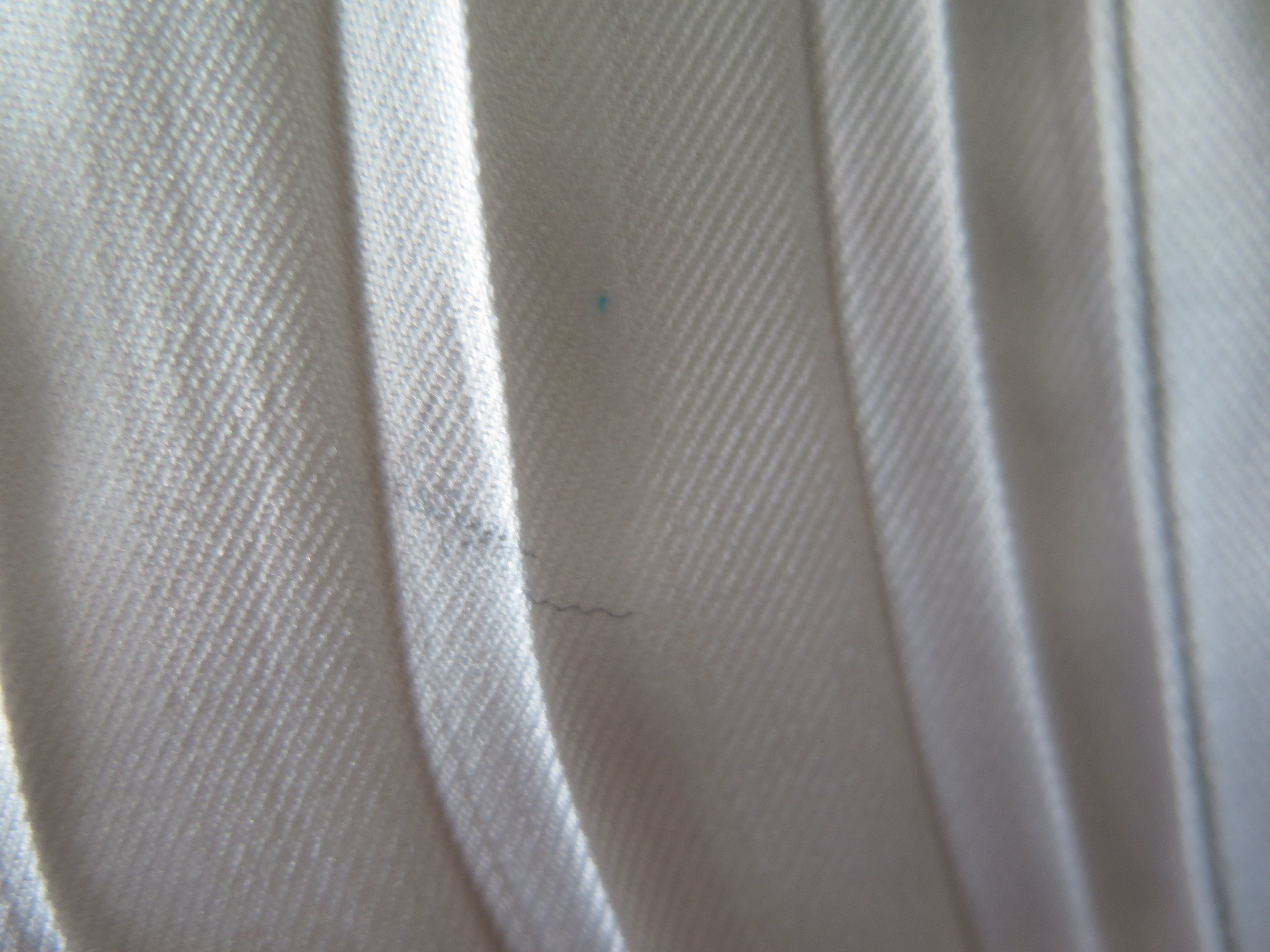 [DEFECT] Smoke Adikara XS,S,M,L,XL