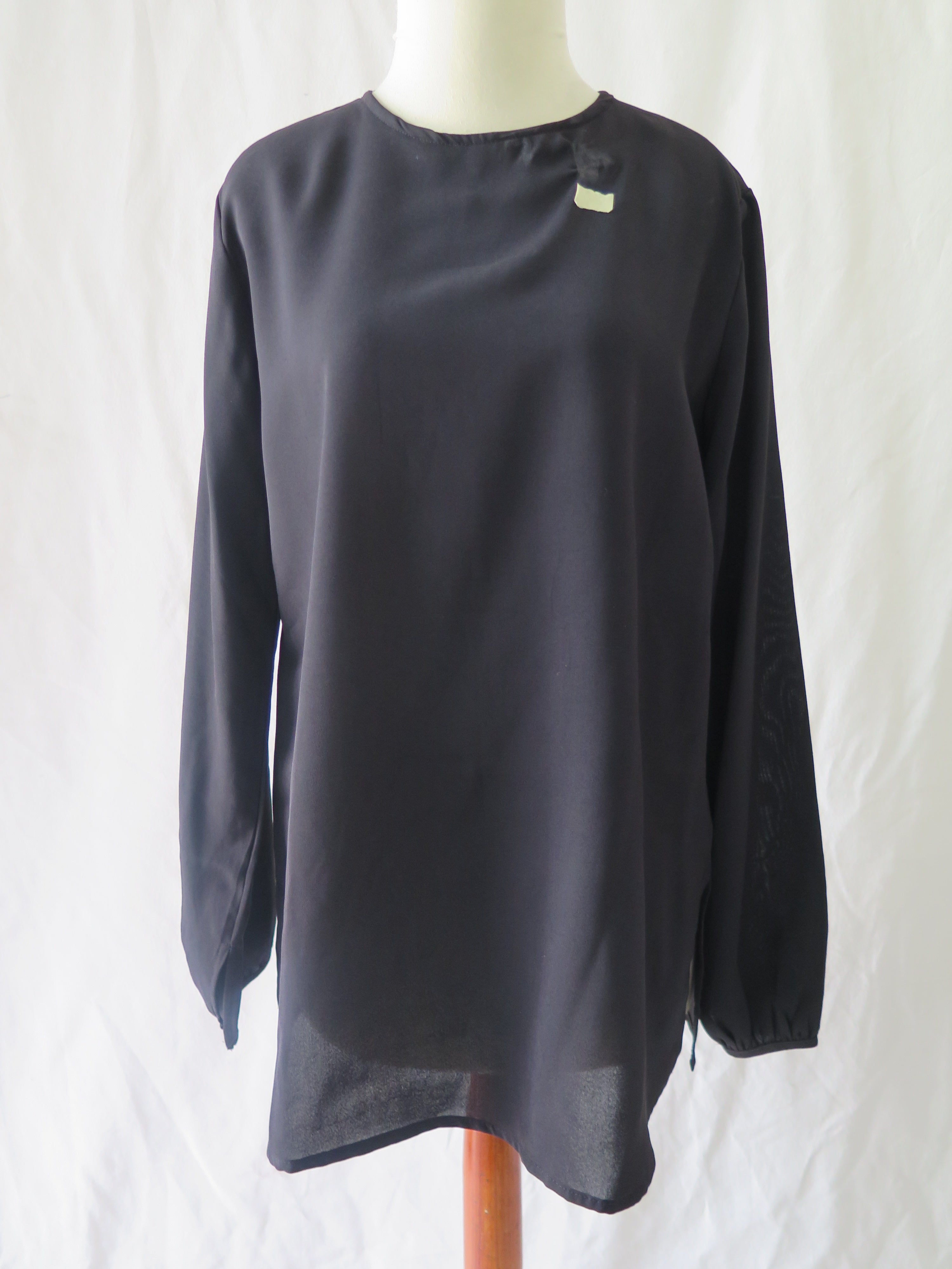 [DEFECT] Black Sastra M