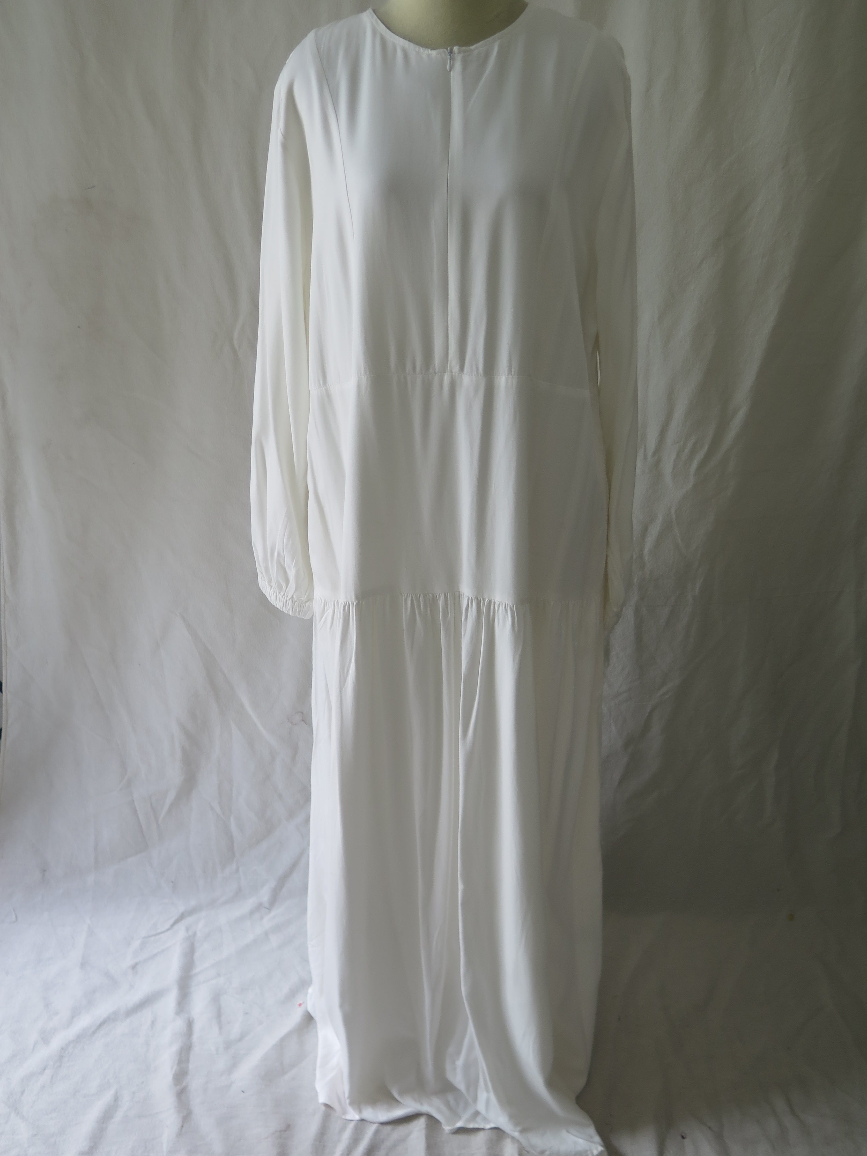 [DEFECT] Offwhite Miraani Dress XL