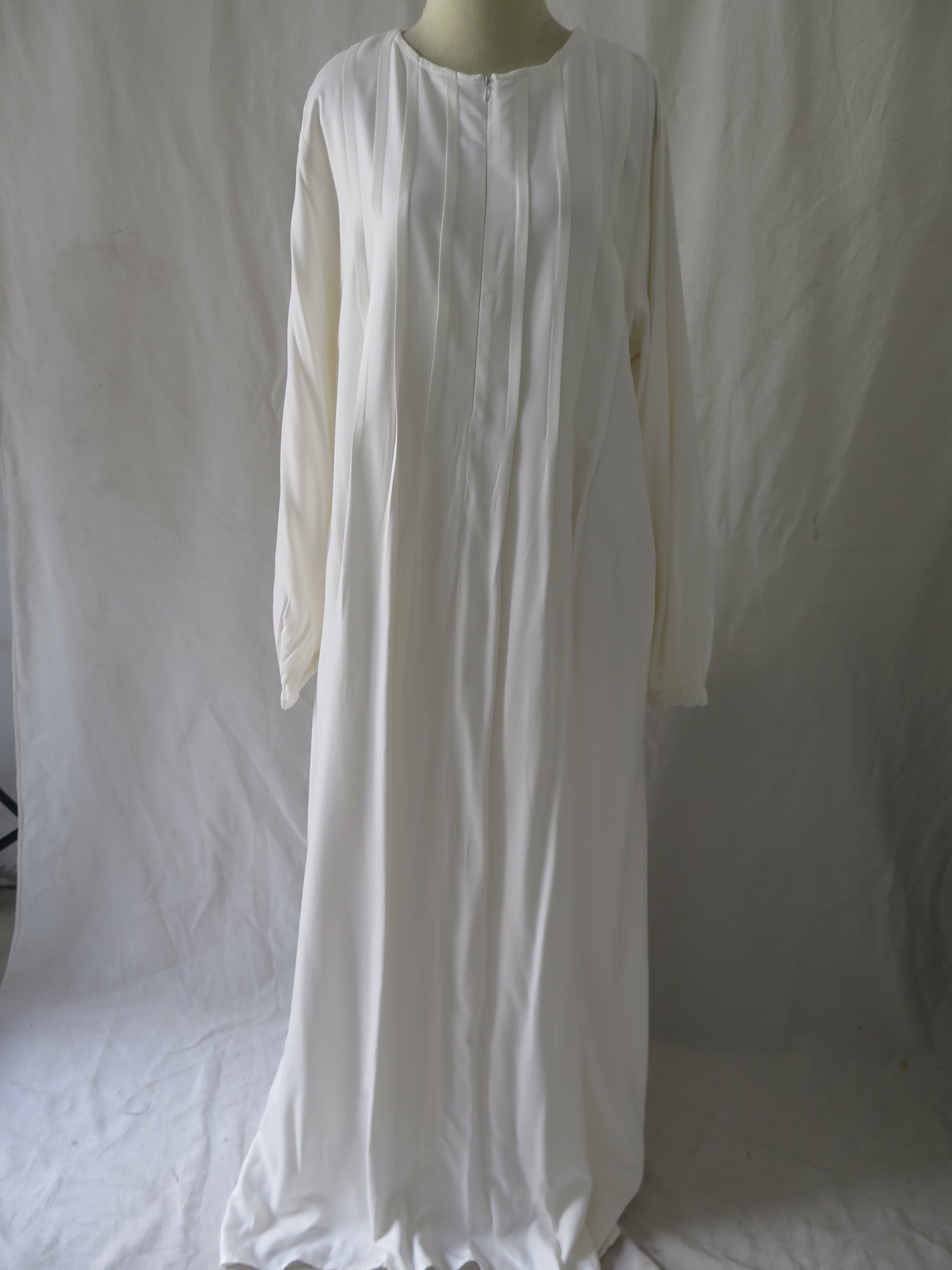 [DEFECT] Offwhite Ayudya XL