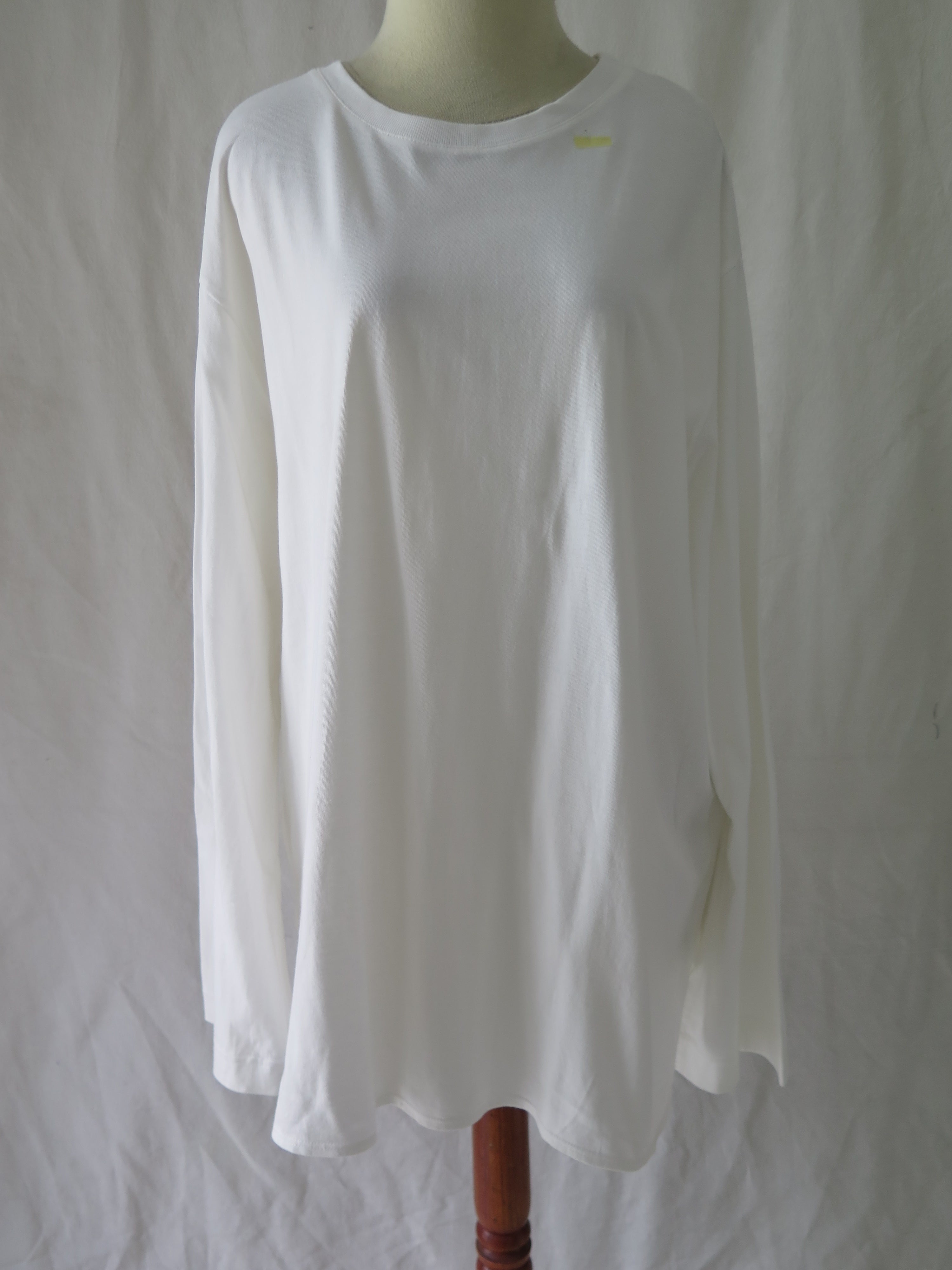 [DEFECT] Offwhite Adani S,XXL