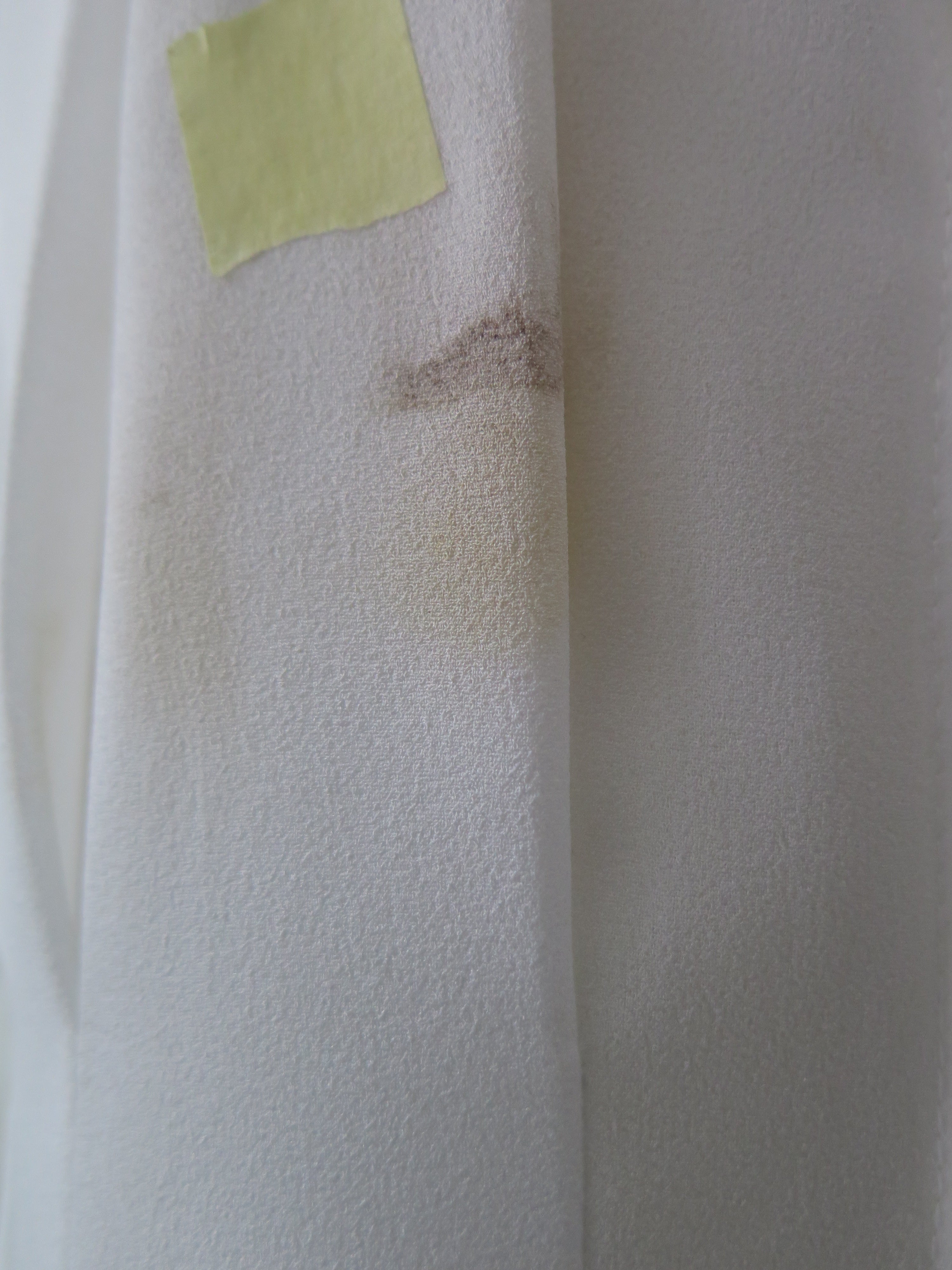 [DEFECT] Offwhite Danantya S