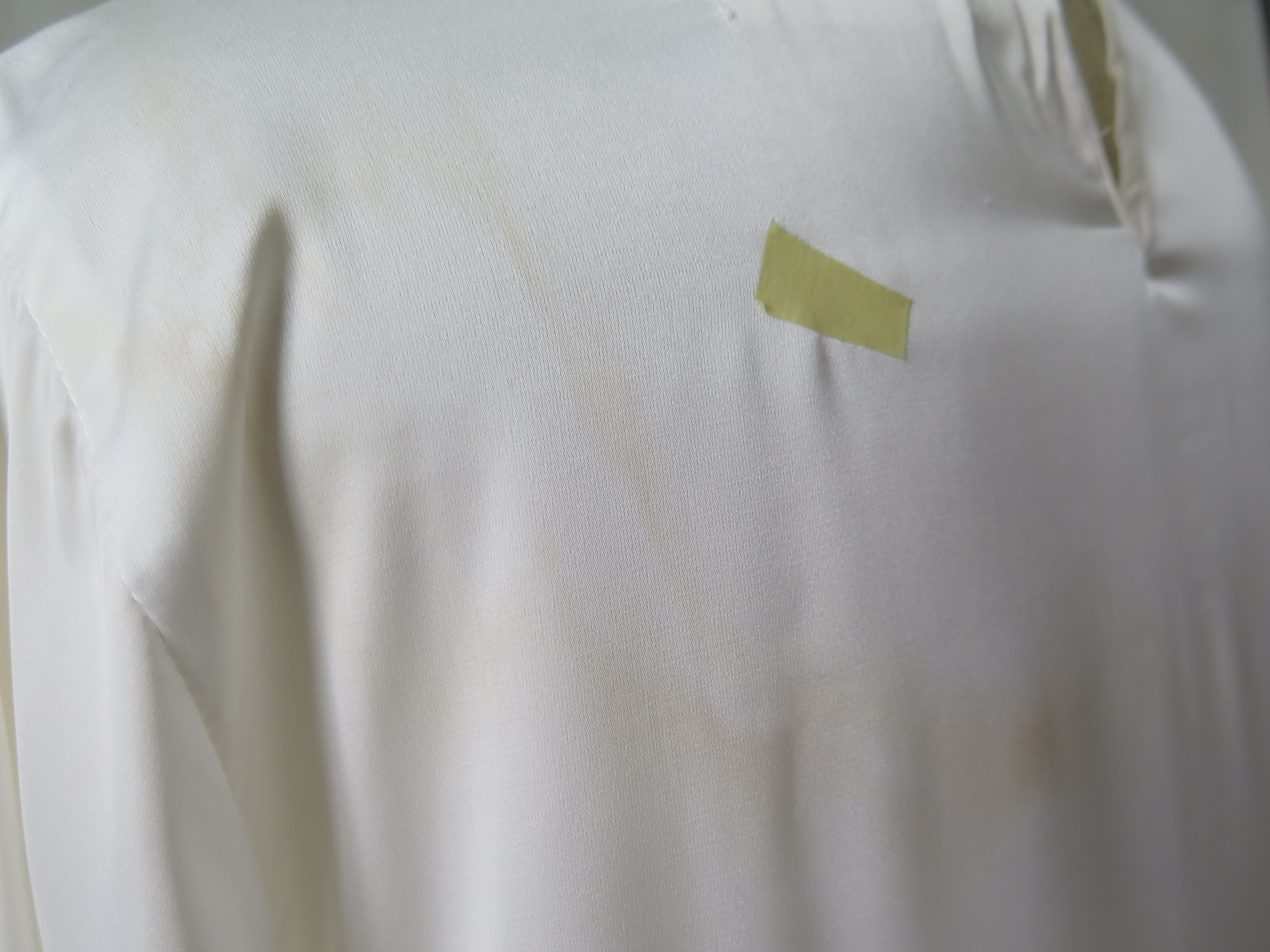 [DEFECT] Offwhite Adia Niskala S,M