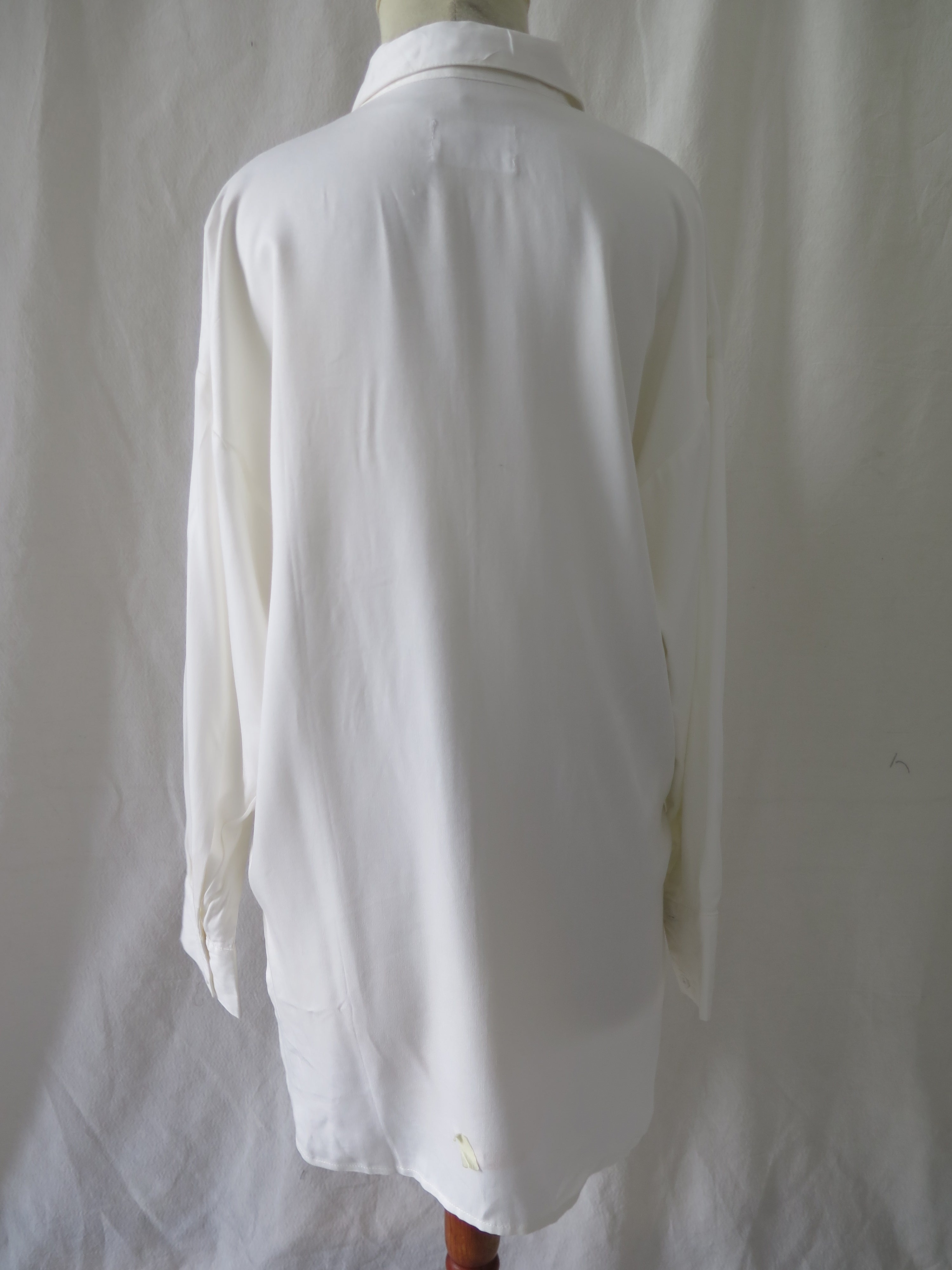 [DEFECT] Offwhite Huda S,M