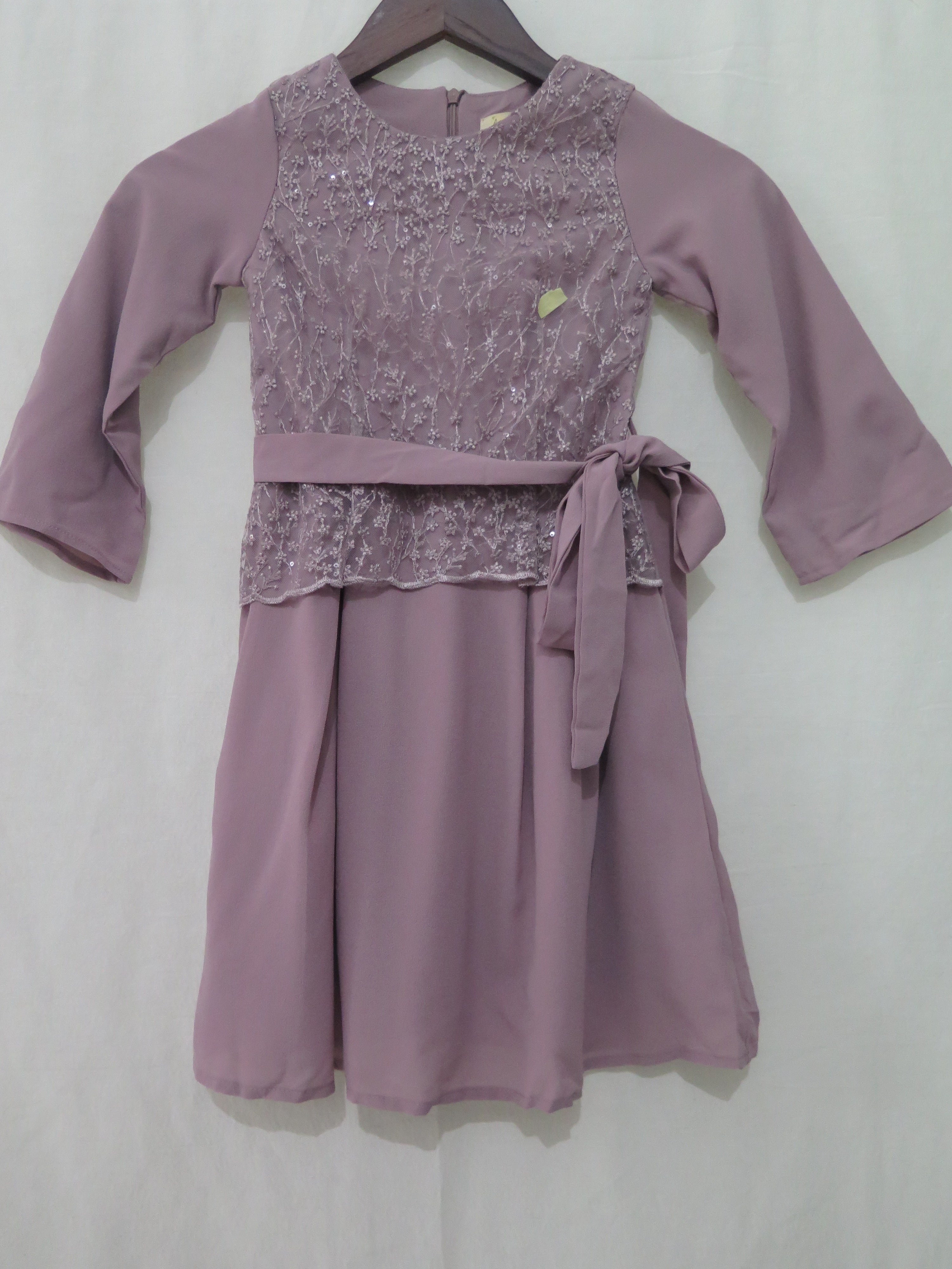 [DEFECT] Lilac Gantari Kids 1