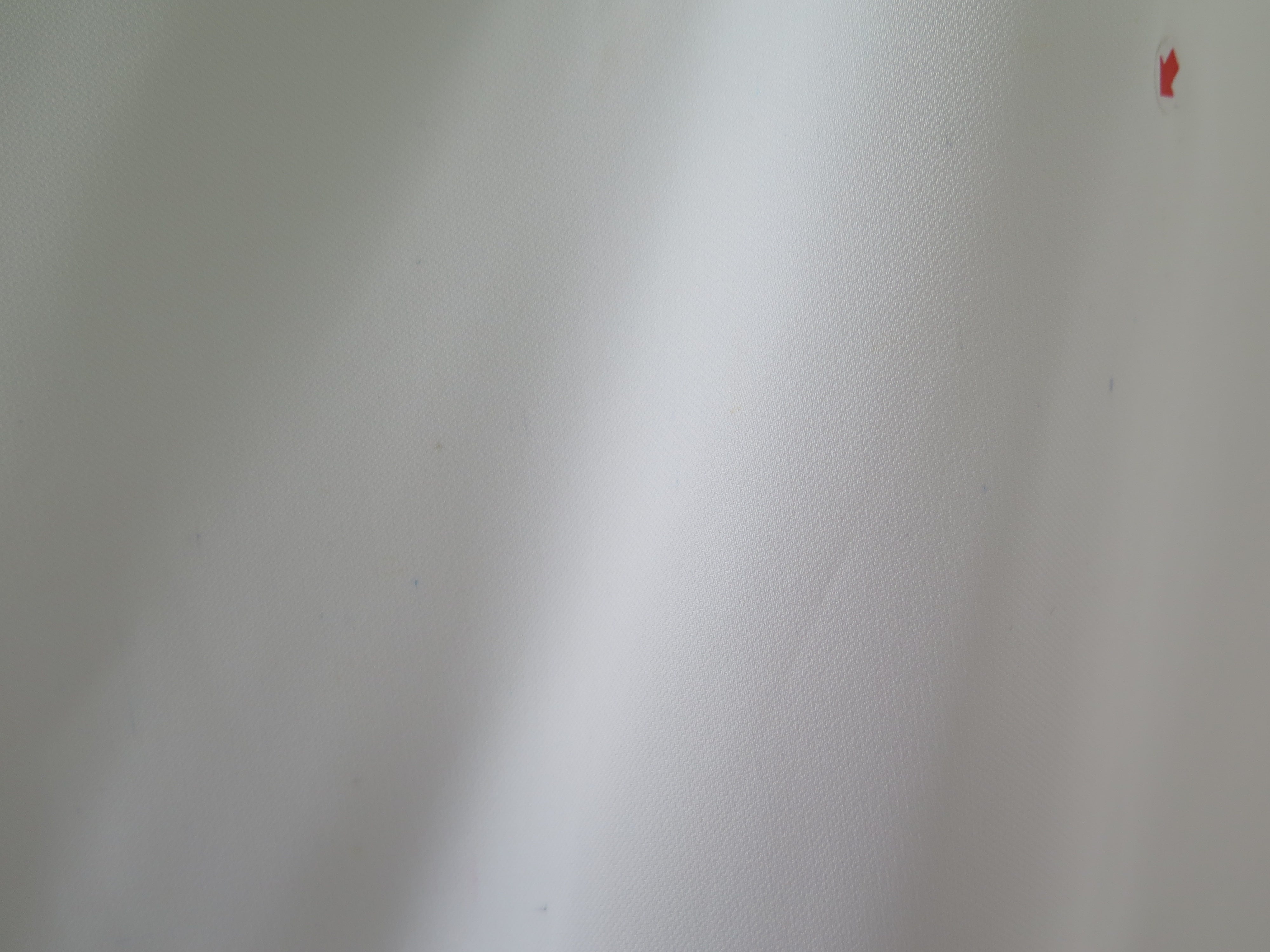 [DEFECT] Offwhite Sahara L