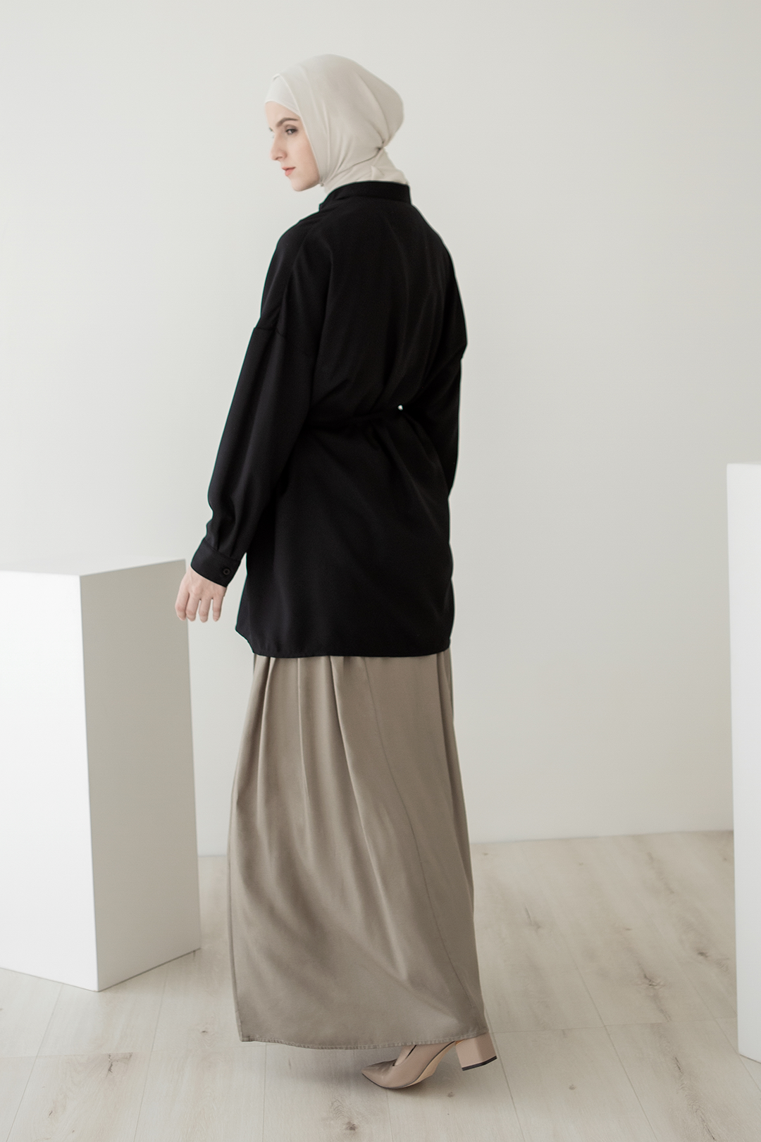 [DEFECT MINOR] Black Shivani