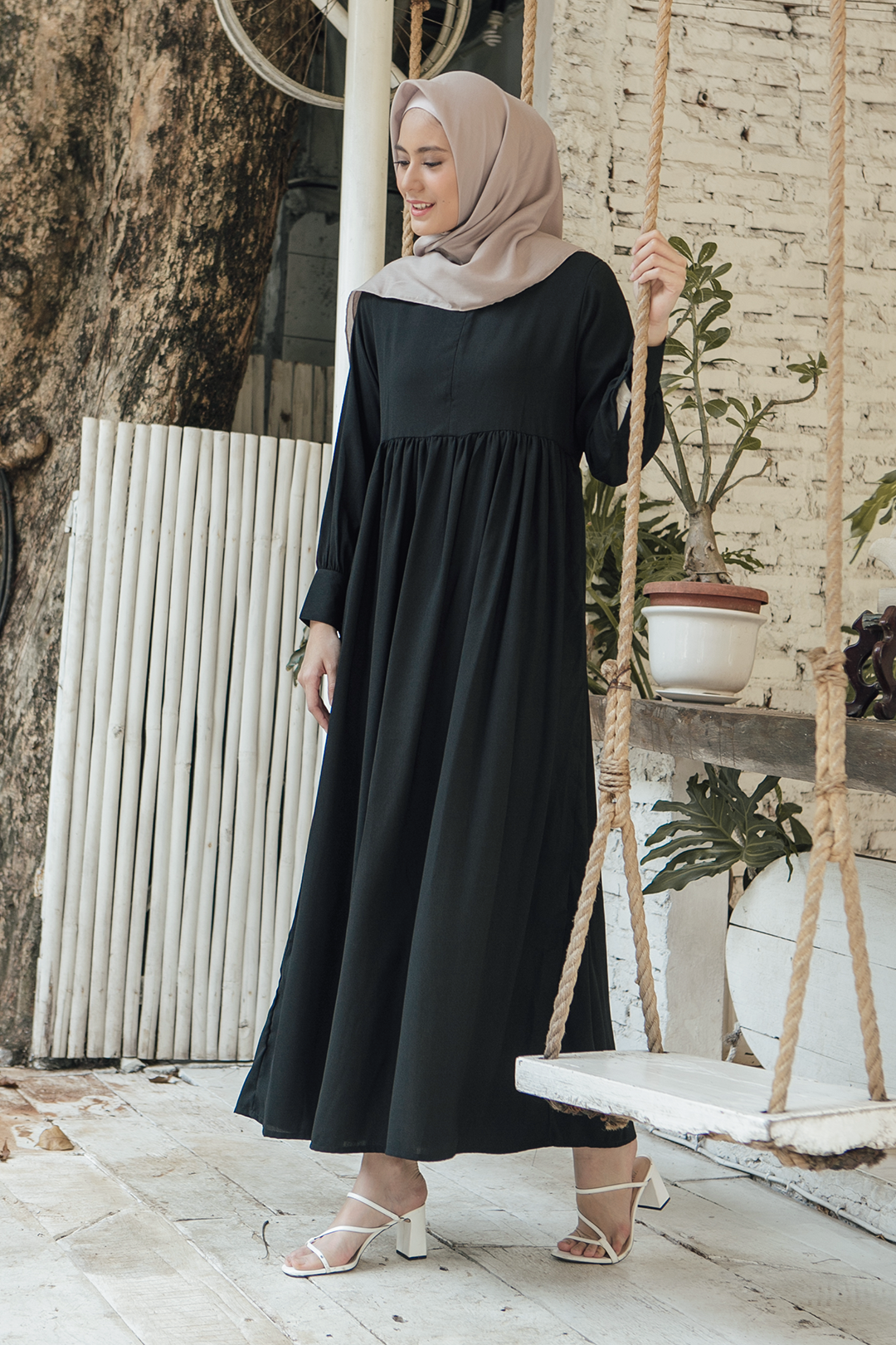 Basic Dress Black