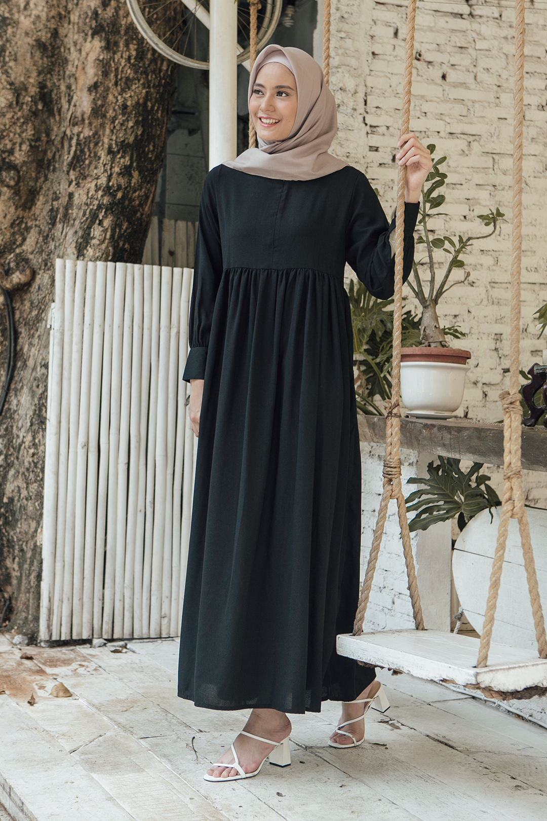 Basic Dress Black